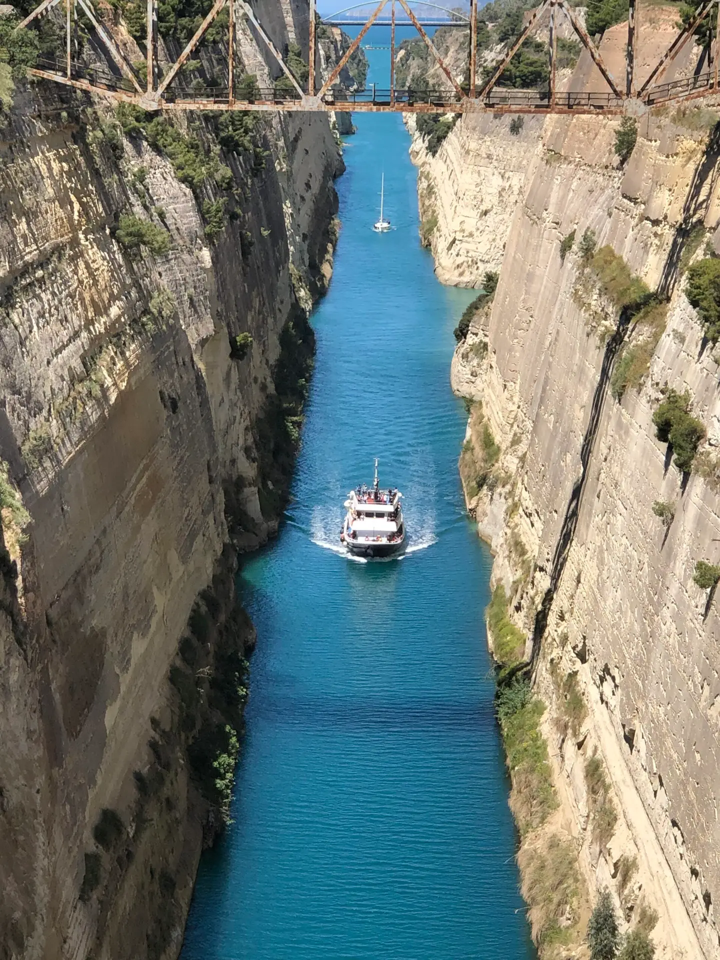Boats going through the Isthmus of Corinth